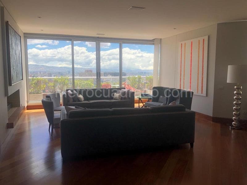 Apartamento en Rosales Bella Vista