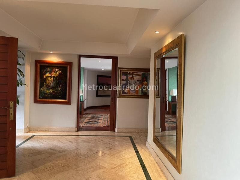 Apartamento en Altos del Retiro, foto 3 de 21
