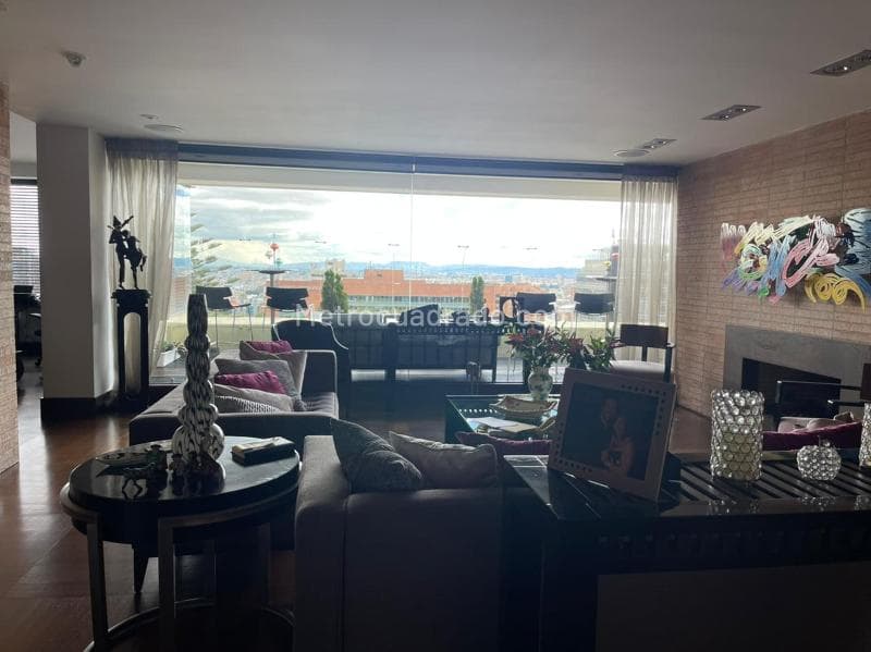Apartamento en Rosales Bella Vista