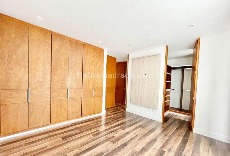 Apartamento en Chicó Virrey