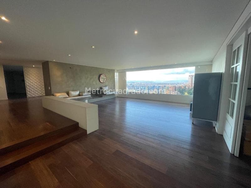 Apartamento en Altos del Retiro, foto 3 de 21