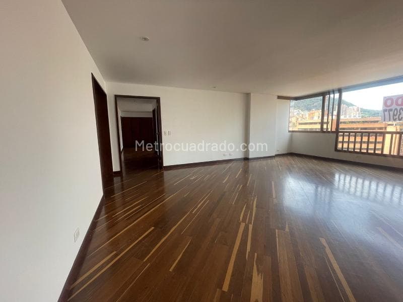 Apartamento en Rosales, foto 4 de 16