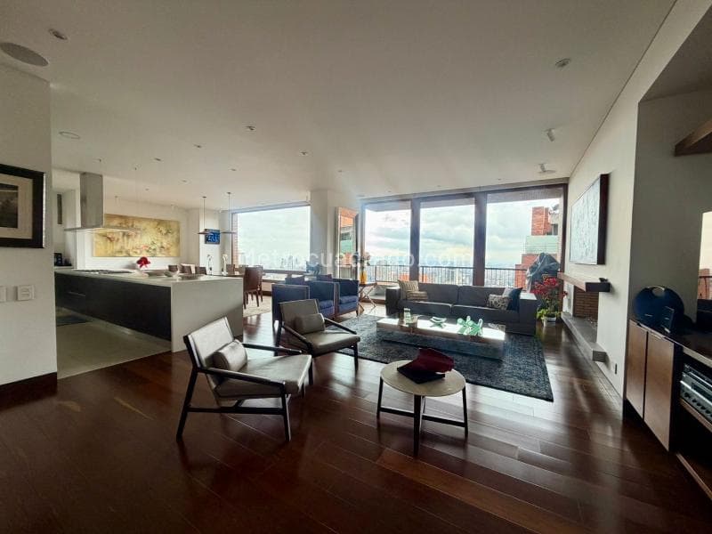 Apartamento en Las Rosales