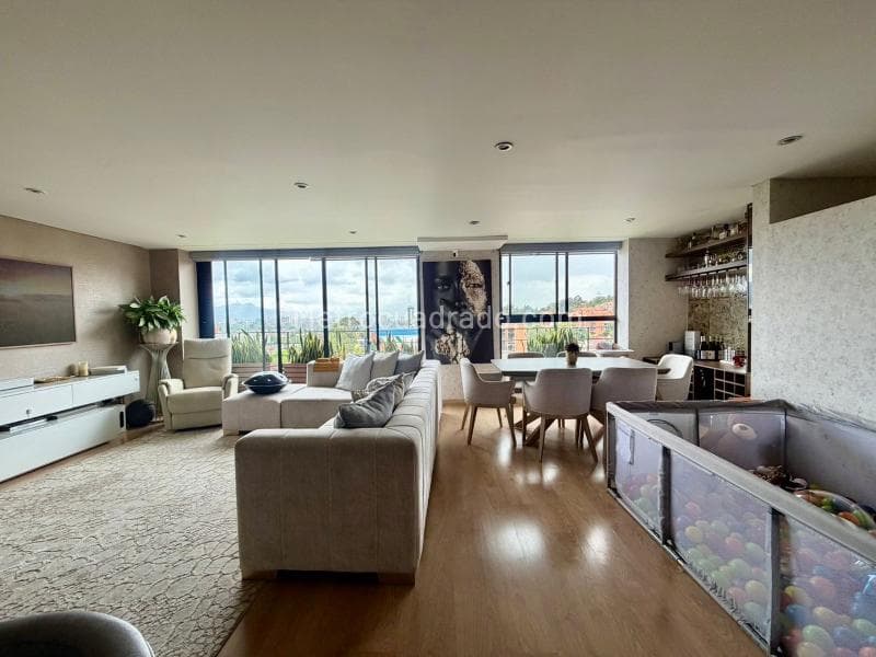 Apartamento en Altos de Gratamira