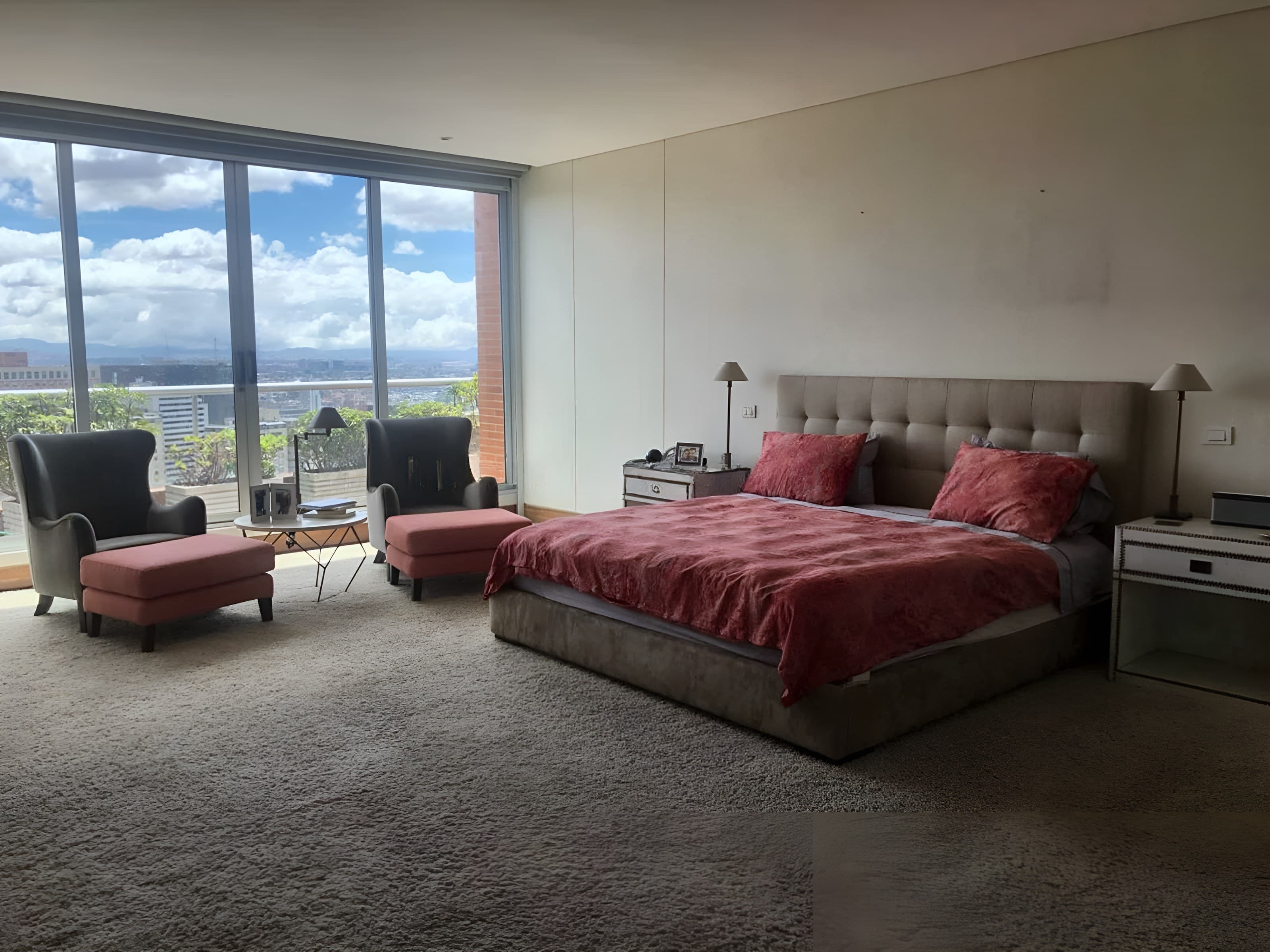 Apartamento en Rosales Bella Vista